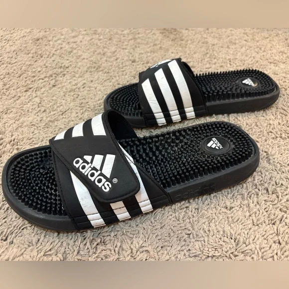 💙🤍adidas • blue & white slides • 8 - Picture 3 of 6